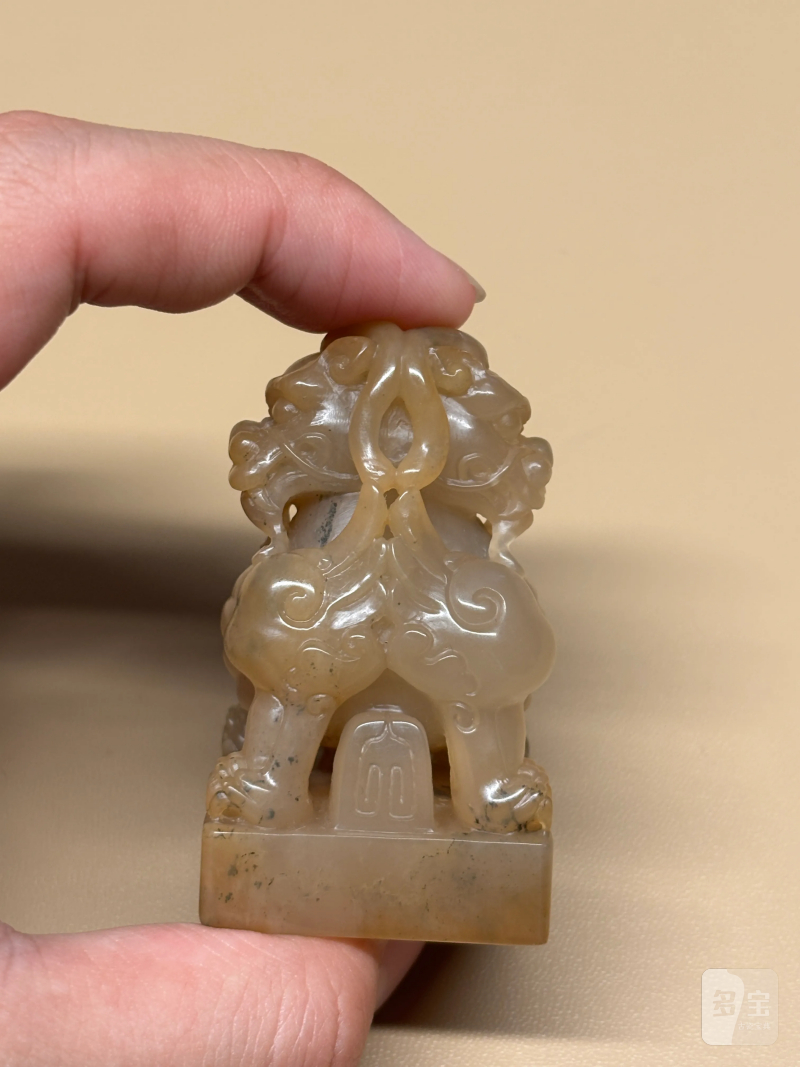 清 寿山石圆雕双狮钮印章 - 图6